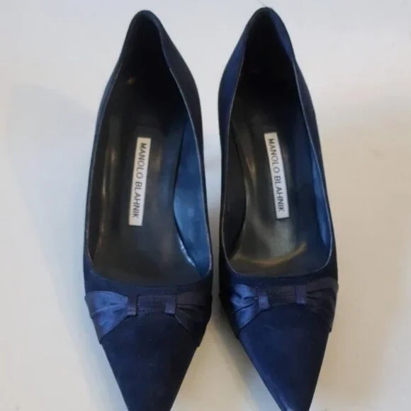 Womens Manolo Blahnik Blue Suede Pointy Heels Shoes Pumps 36 US/6 - Picture 5 of 13